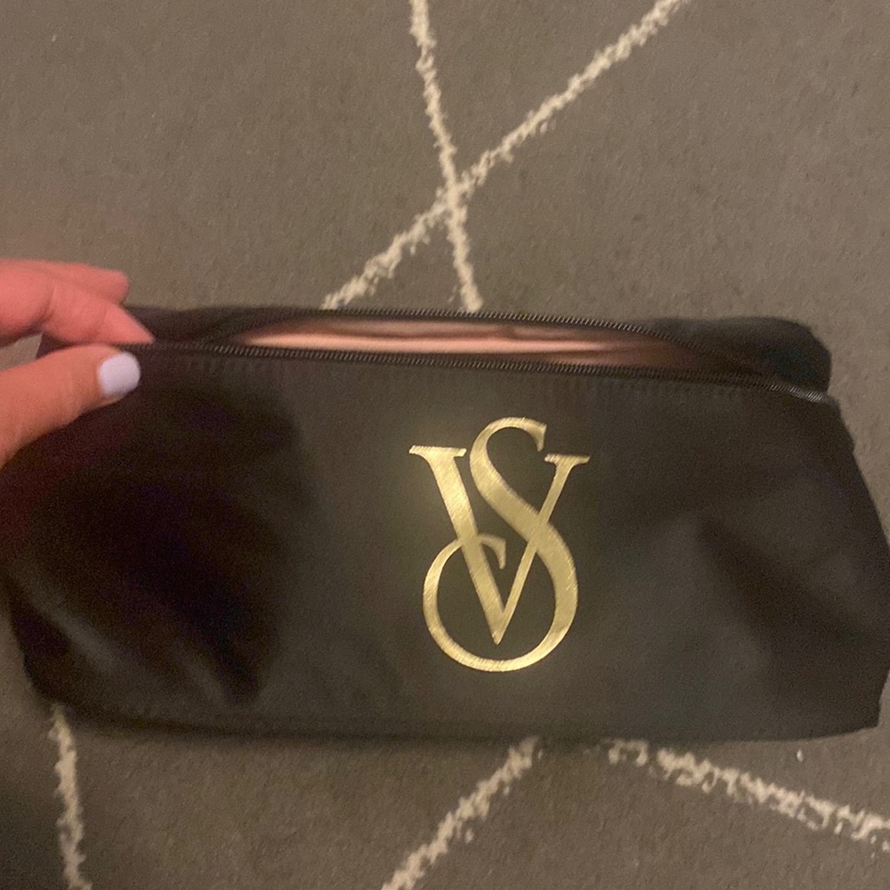 Cute VS travel/ bra bag
